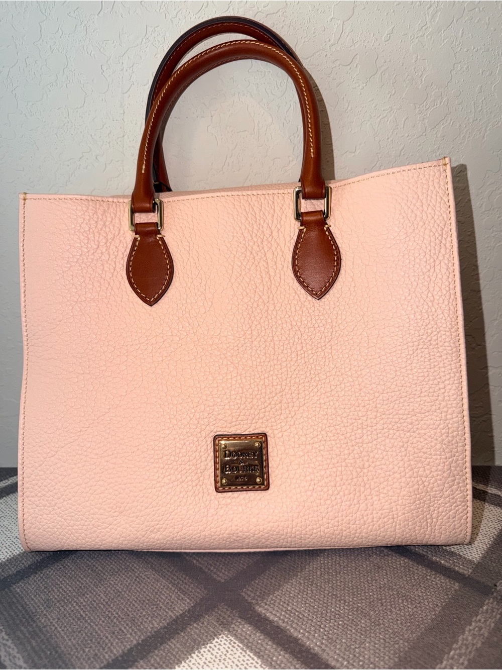 Dooney & Bourke Janine Pebble Grain (blush) NEW